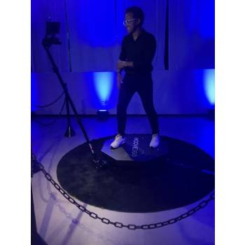 Plataforma Giratoria para Fotografia em Embu